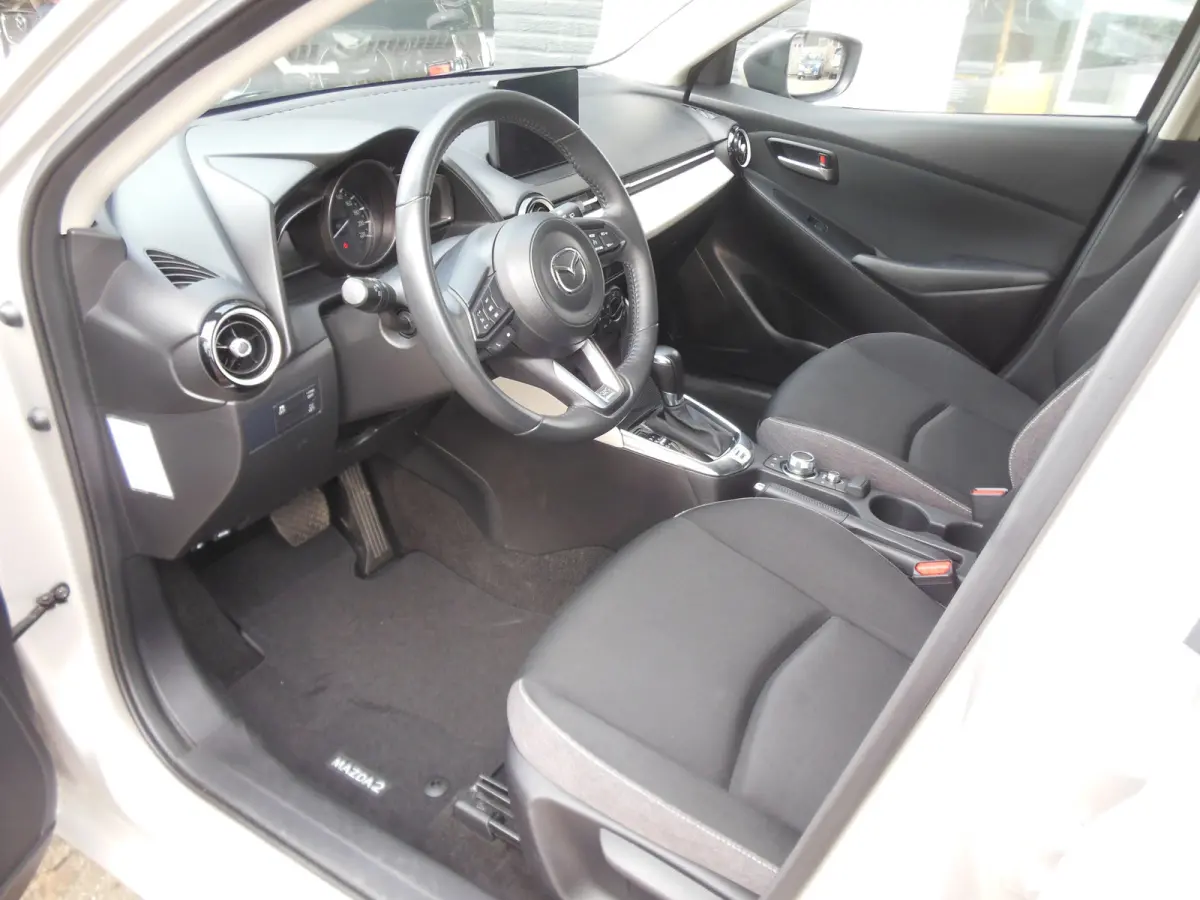 1.5 SkyActiv-G 90 Centre-Line 12 maanden Bovag garantie carplay/android automaat