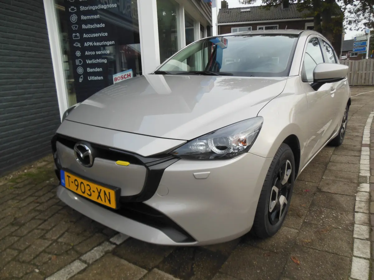 1.5 SkyActiv-G 90 Centre-Line 12 maanden Bovag garantie carplay/android automaat