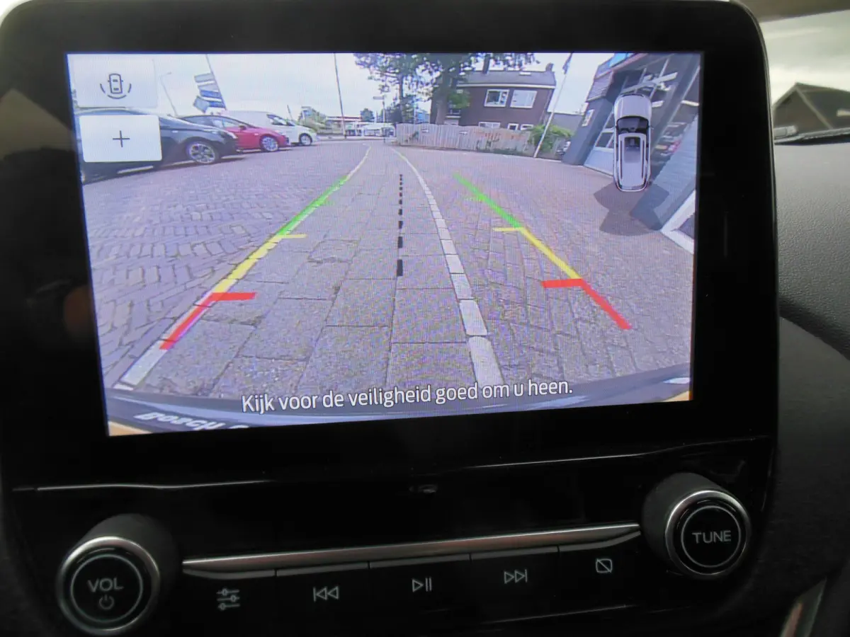 1.0 EcoBoost Titanium 12 maanden Bovag garantie carplay/android