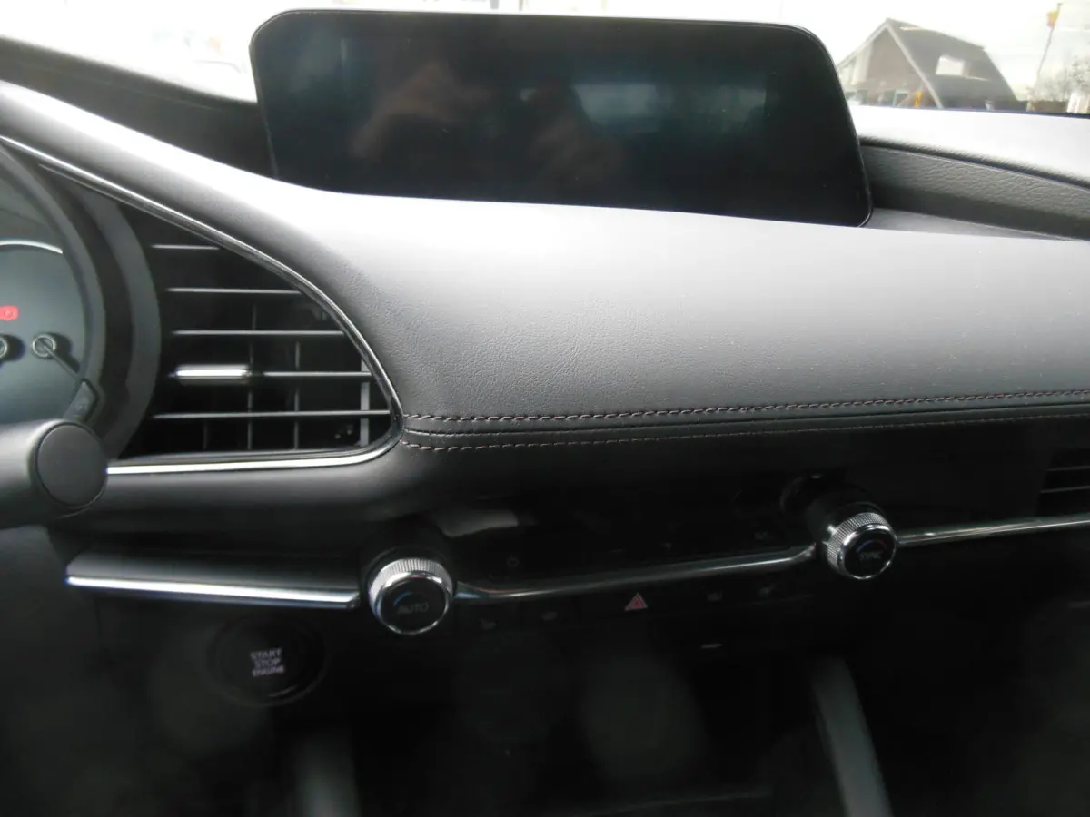 2.0 e-SkyActiv-X M Hybrid 186 Comfort 12 maanden Bovag garantie carplay/android
