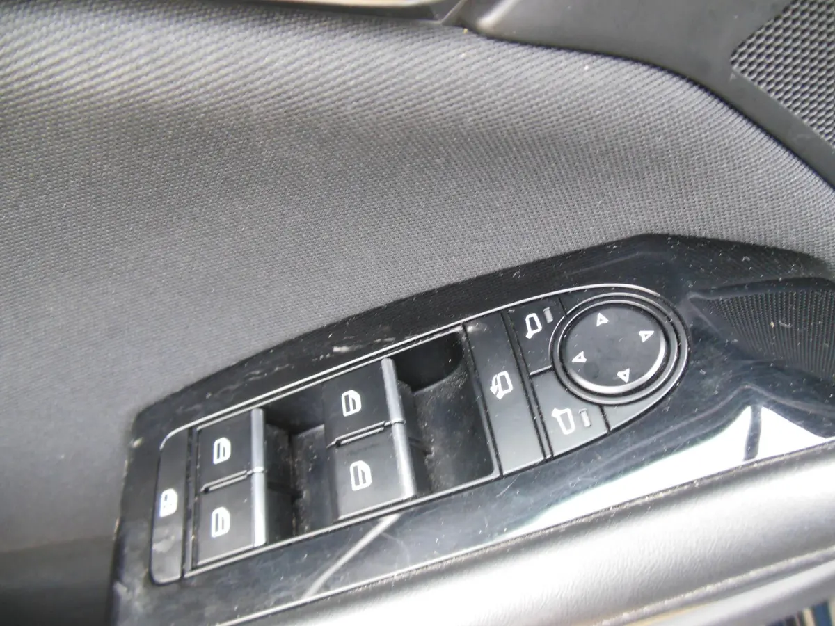 2.0 e-SkyActiv-X M Hybrid 186 Comfort 12 maanden Bovag garantie carplay/android