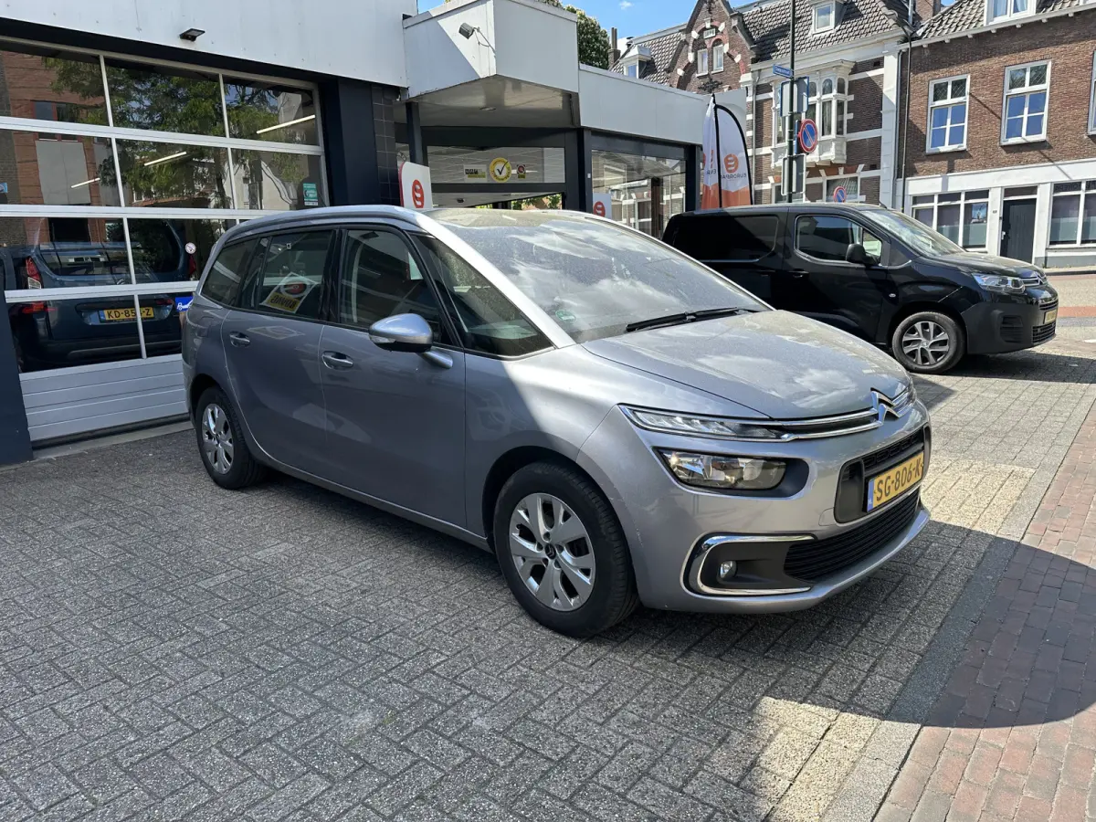 1.2 PureTech Business All-in Prijs Navi/Airco/Cruise/Park sens/Carplay/7Pers Eurorepar