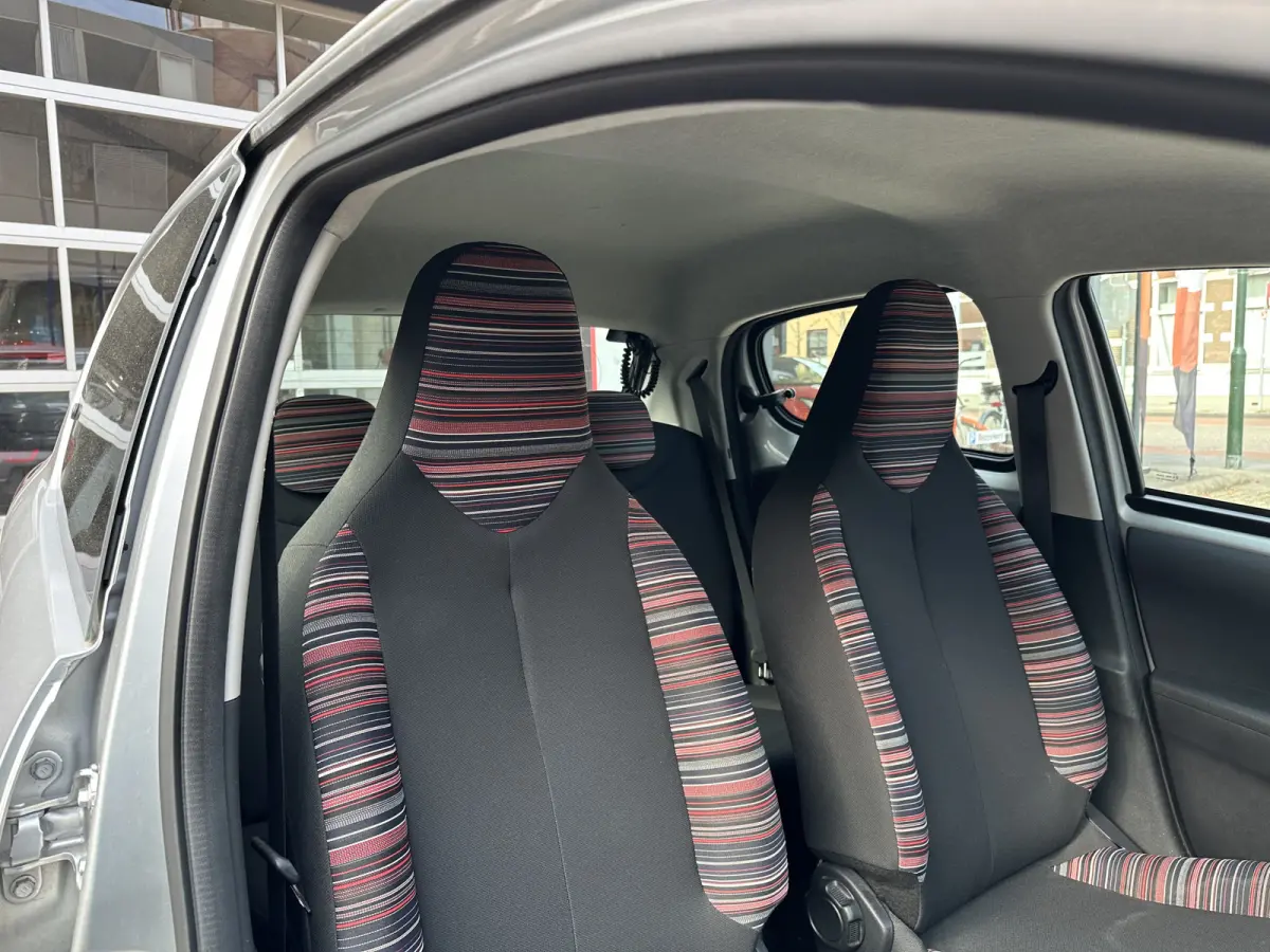 1.0 VTi Feel All-in Prijs Airco/Centrale vergrendeling/Bluetooth Eurorepar