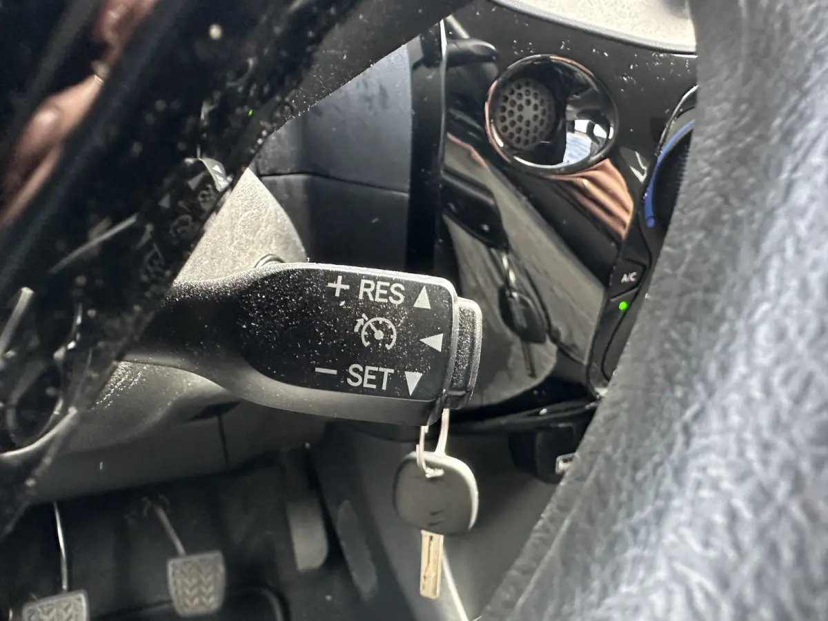 1.0 VTi Feel All-in Prijs Airco/Centrale vergrendeling/Bluetooth Eurorepar