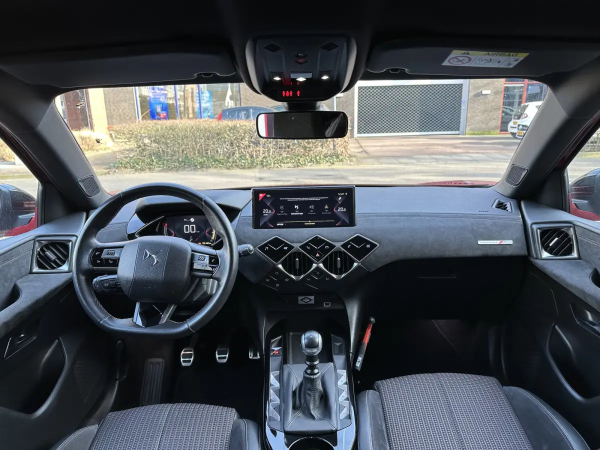 1.2 PureTech Performance Line All-in prijs Airco/Navi/Cruise/Carplay/Park sens voor+achter Eurorepar