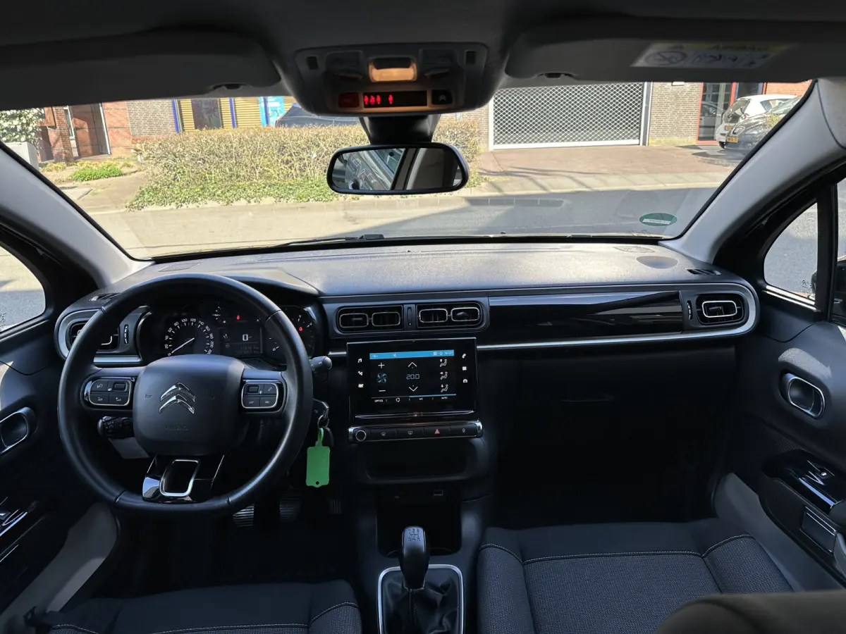 1.2 PureTech Business All-in Prijs Airco/Navi/Carplay/Camera Eurorepar