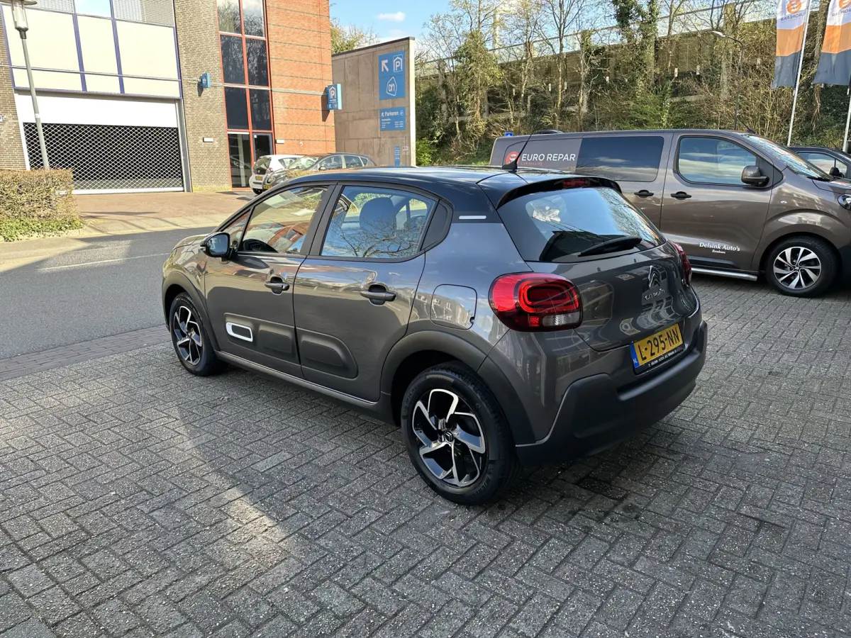 1.2 PureTech Business All-in Prijs Airco/Navi/Carplay/Camera Eurorepar