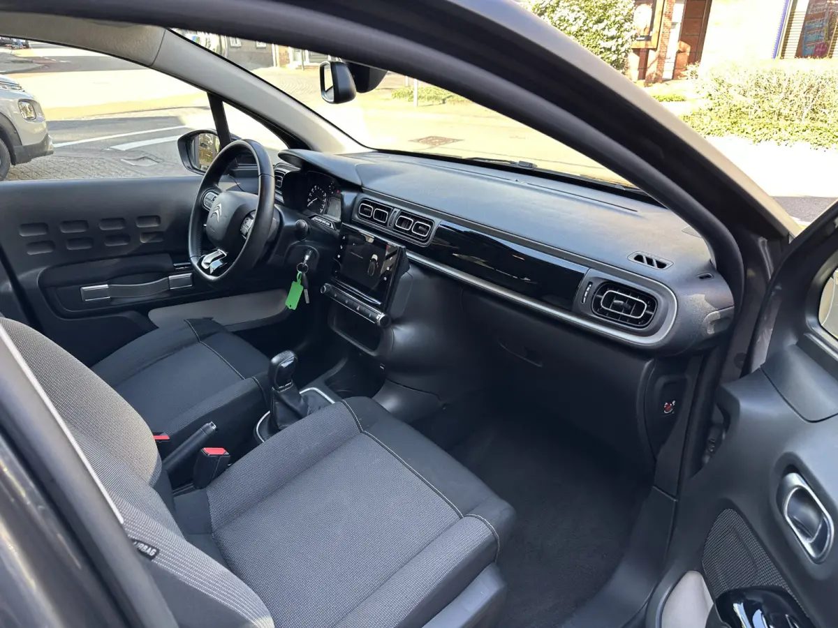 1.2 PureTech Business All-in Prijs Airco/Navi/Carplay/Camera Eurorepar