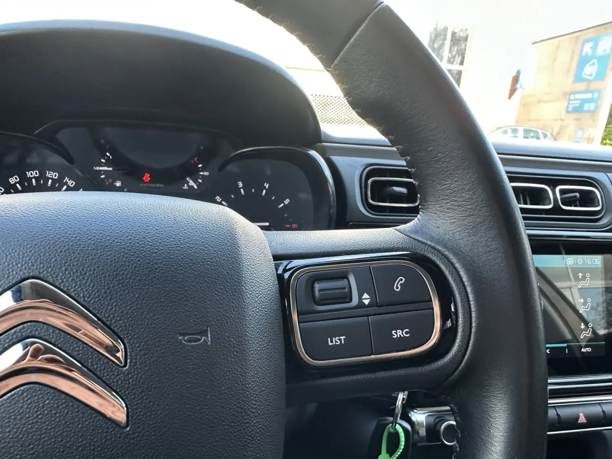 1.2 PureTech Business All-in Prijs Airco/Navi/Carplay/Camera Eurorepar