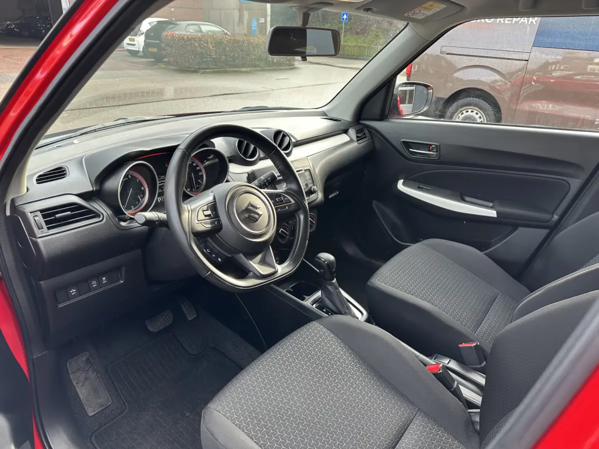 1.2 Select Smart Hybrid Automaat All-in Prijs Airco/Cruise/5 Deurs/Stoelverwarming Eurorepar