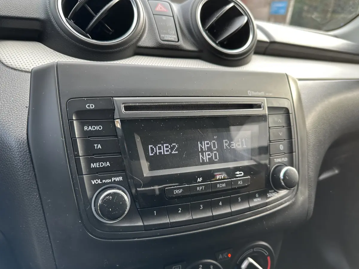 1.2 Select Smart Hybrid Automaat All-in Prijs Airco/Cruise/5 Deurs/Stoelverwarming Eurorepar