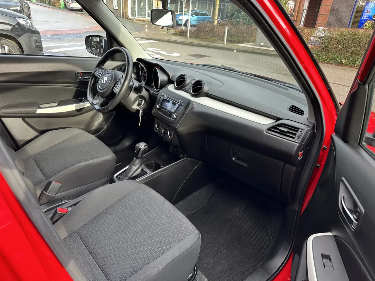 1.2 Select Smart Hybrid Automaat All-in Prijs Airco/Cruise/5 Deurs/Stoelverwarming Eurorepar