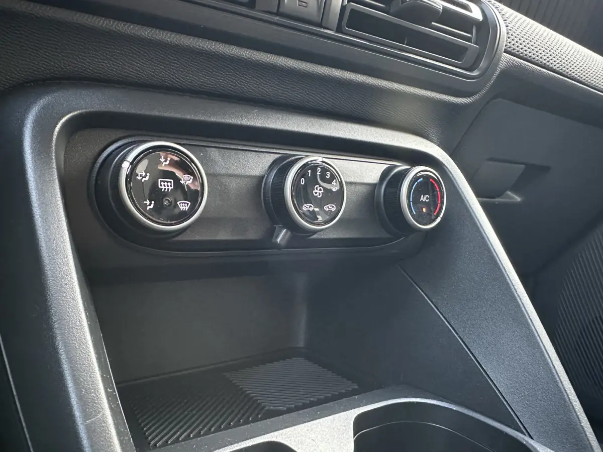 1.2 Turbo 100pk Plus All-in Prijs Apple Carplay/Android Auto/Airco/Cruise Eurorepar