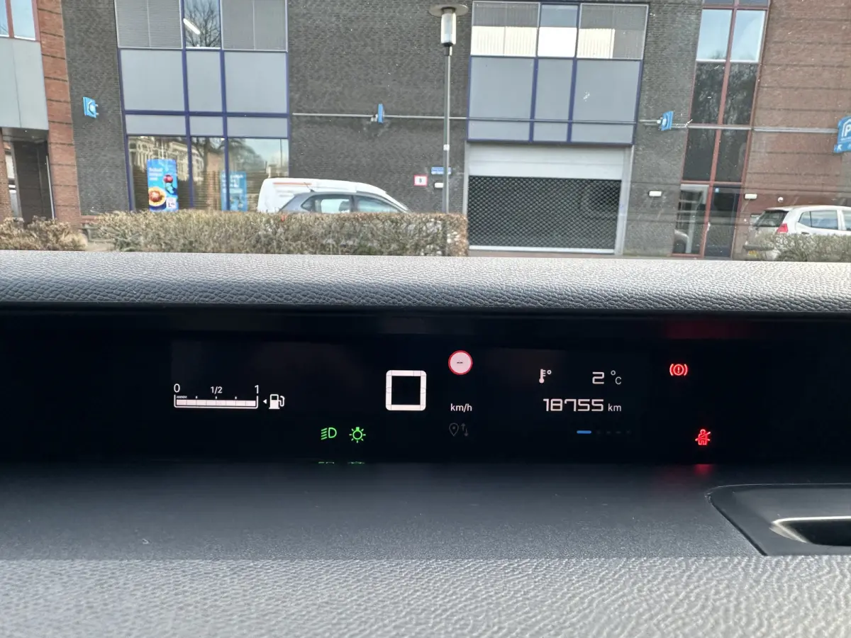1.2 Turbo 100pk Plus All-in Prijs Apple Carplay/Android Auto/Airco/Cruise Eurorepar