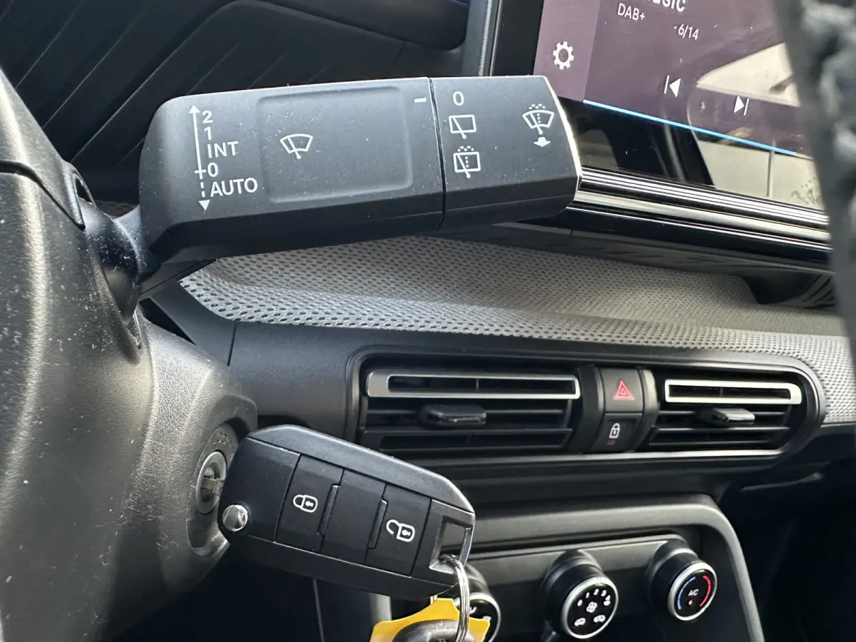 1.2 Turbo 100pk Plus All-in Prijs Apple Carplay/Android Auto/Airco/Cruise Eurorepar