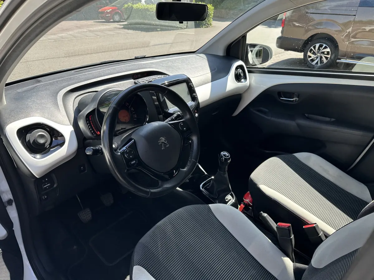 1.2 Puretech Allure TOP! All-in Prijs Airco/Navi/Carplay/Camera Eurorepar