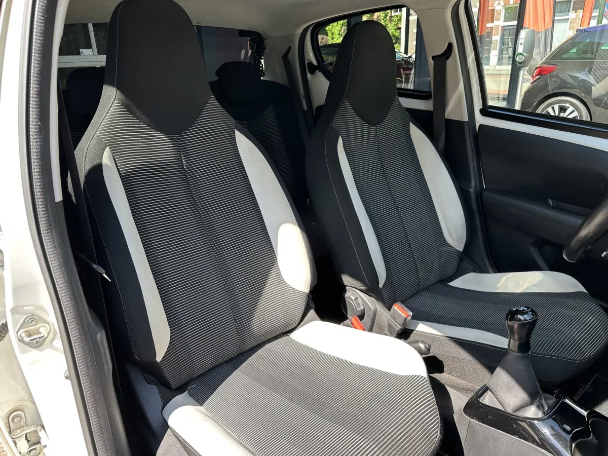 1.2 Puretech Allure TOP! All-in Prijs Airco/Navi/Carplay/Camera Eurorepar