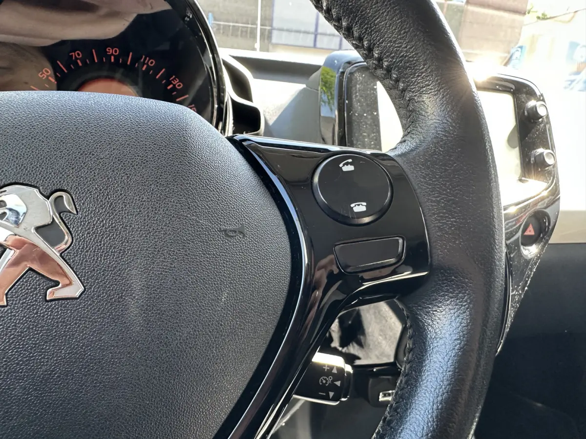 1.2 Puretech Allure TOP! All-in Prijs Airco/Navi/Carplay/Camera Eurorepar