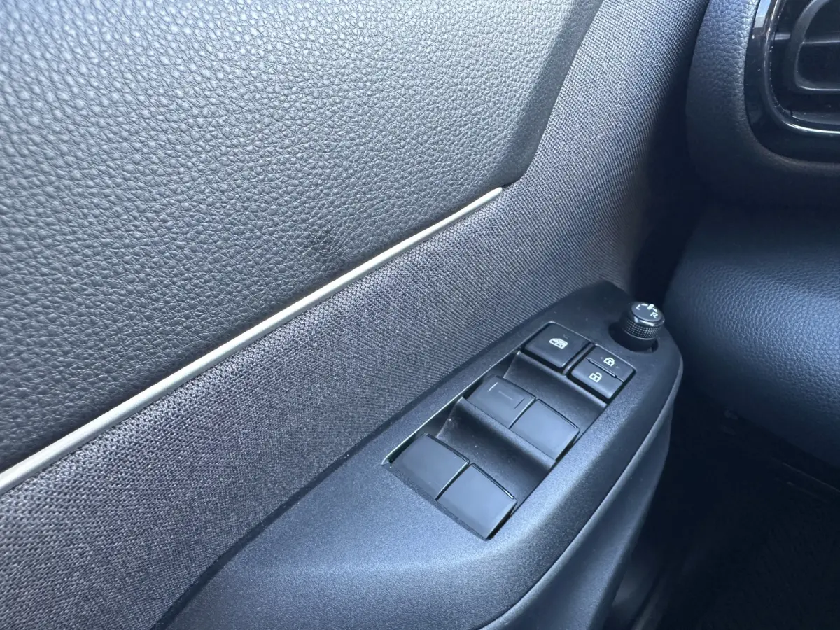 1.5 Hybrid Active Automaat All-in Prijs Airco/Cruise/Camera/Navi/Carplay Eurorepar