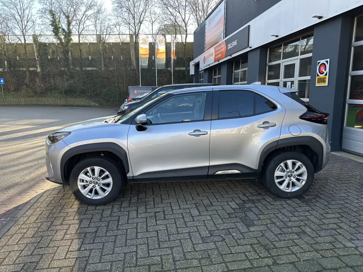 1.5 Hybrid Active Automaat All-in Prijs Airco/Cruise/Camera/Navi/Carplay Eurorepar
