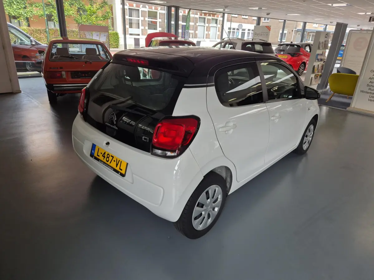 1.0 VTi Feel 5drs TwoTone All-in Prijs Airco/Bleutooth/El.ramen Eurorepar