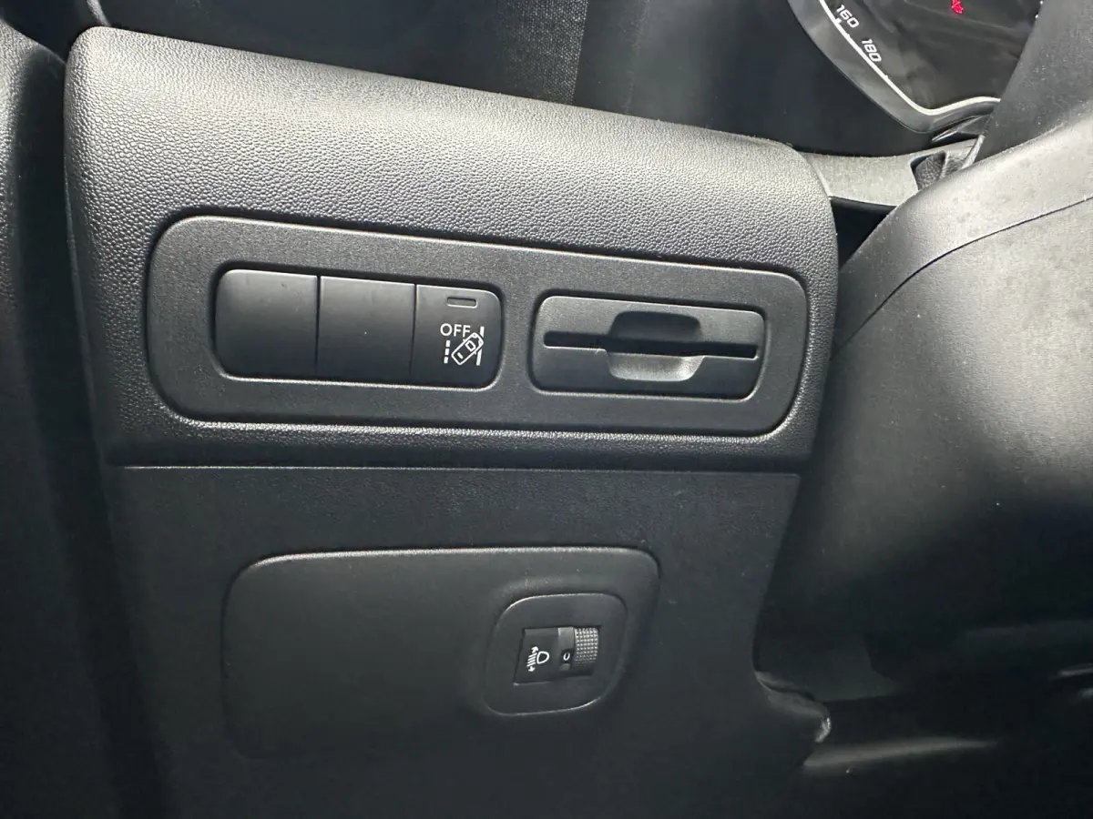 1.2 PureTech Automaat 130pk Max All-in Prijs Cruise/Navi/Parkeersens v/Stoelverwarming/Airco Eurorepar