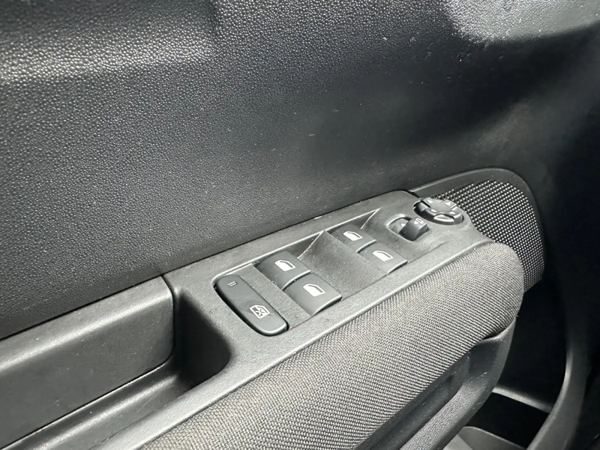 1.2 PureTech Automaat 130pk Max All-in Prijs Cruise/Navi/Parkeersens v/Stoelverwarming/Airco Eurorepar