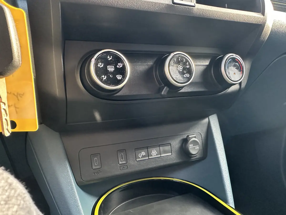 1.2 Hybrid ICON Andriod/Apple/Airco/Parkeerhulp/Pack Style Eurorepar