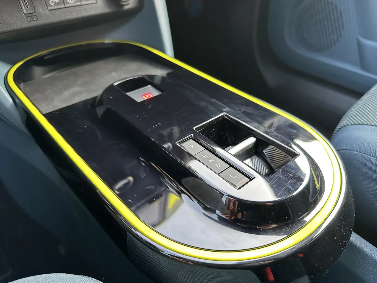 1.2 Hybrid ICON Andriod/Apple/Airco/Parkeerhulp/Pack Style Eurorepar