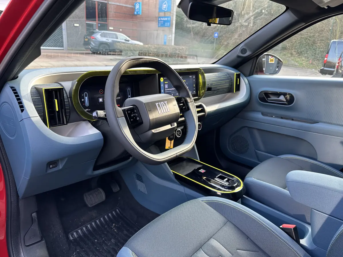 1.2 Hybrid ICON Andriod/Apple/Airco/Parkeerhulp/Pack Style Eurorepar