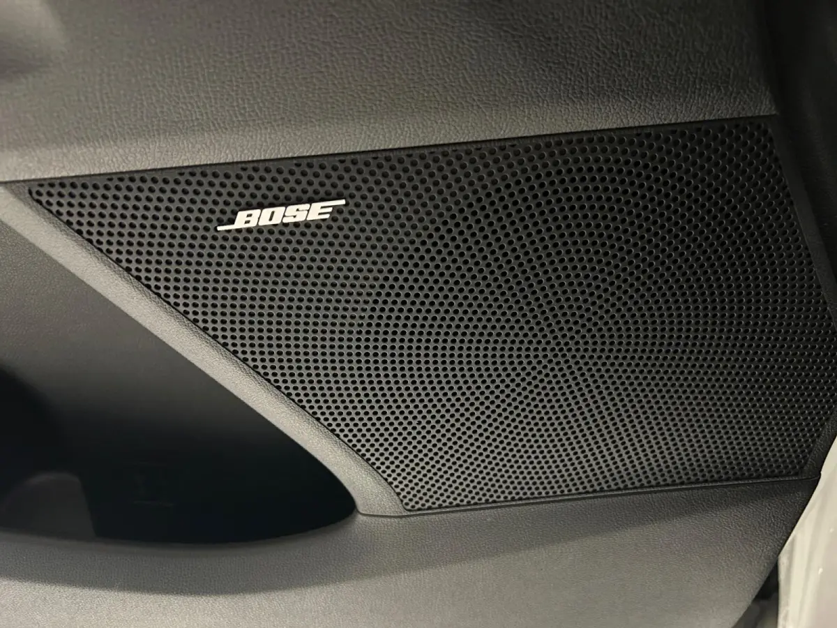 1.6 T-GDi Plug-in Hybrid 4WD DynamicPlusLine 7p | Glazen schuif-/kanteldak | BOSE premium geluidsinstallatie | Stoel- en stuurverwarming | NU €3000 inruilpremie!
