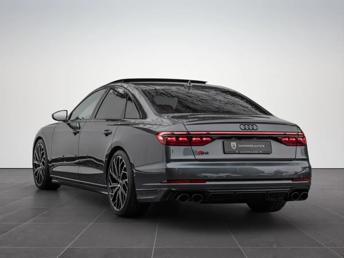 4.0 TFSI 571pk Quattro Pano B&O Standkachel 4-wielsturing HuD