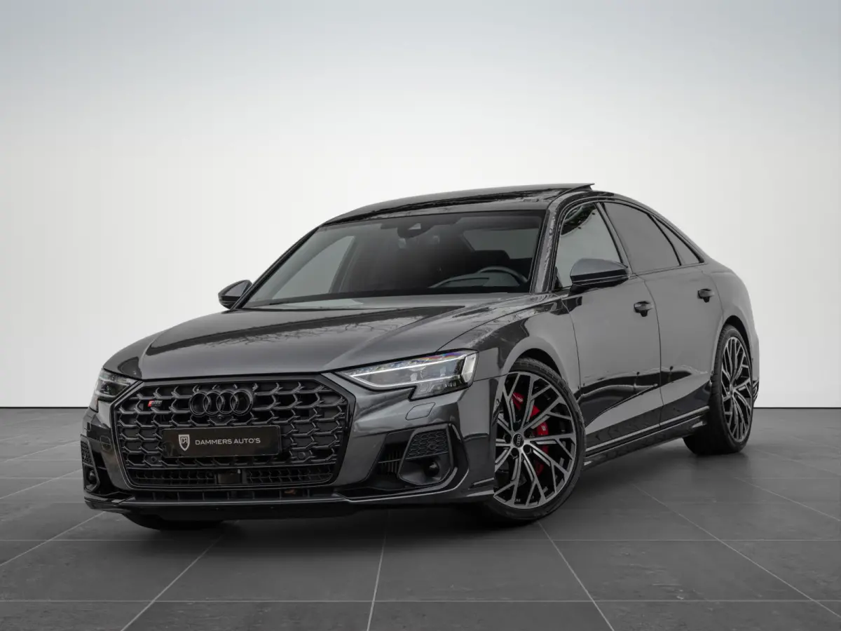 4.0 TFSI 571pk Quattro Pano B&O Standkachel 4-wielsturing HuD