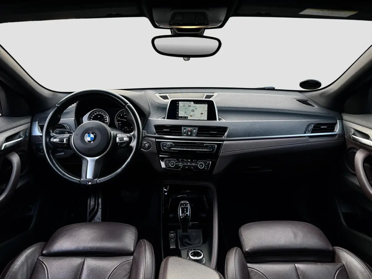 SDrive 2.0i M-Sport | LED | Elektr. stoelen | Dealer OH | 1e eigenaar | Stoelverwarming | 20i | Leder