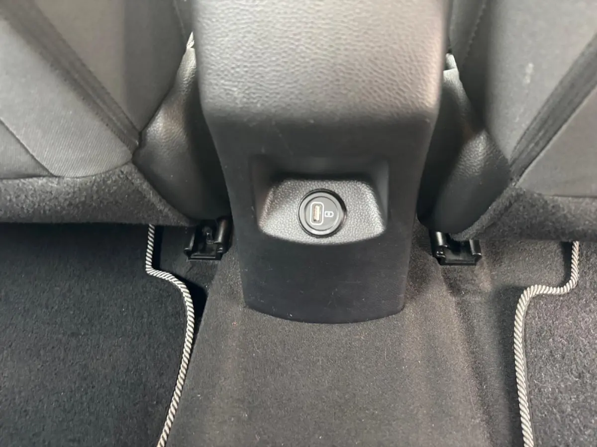 1.0 T-GDi MHEV DynamicLine | Climate Control | Camera | Cruise Control | LM Velgen | Apple Carplay | Android Auto