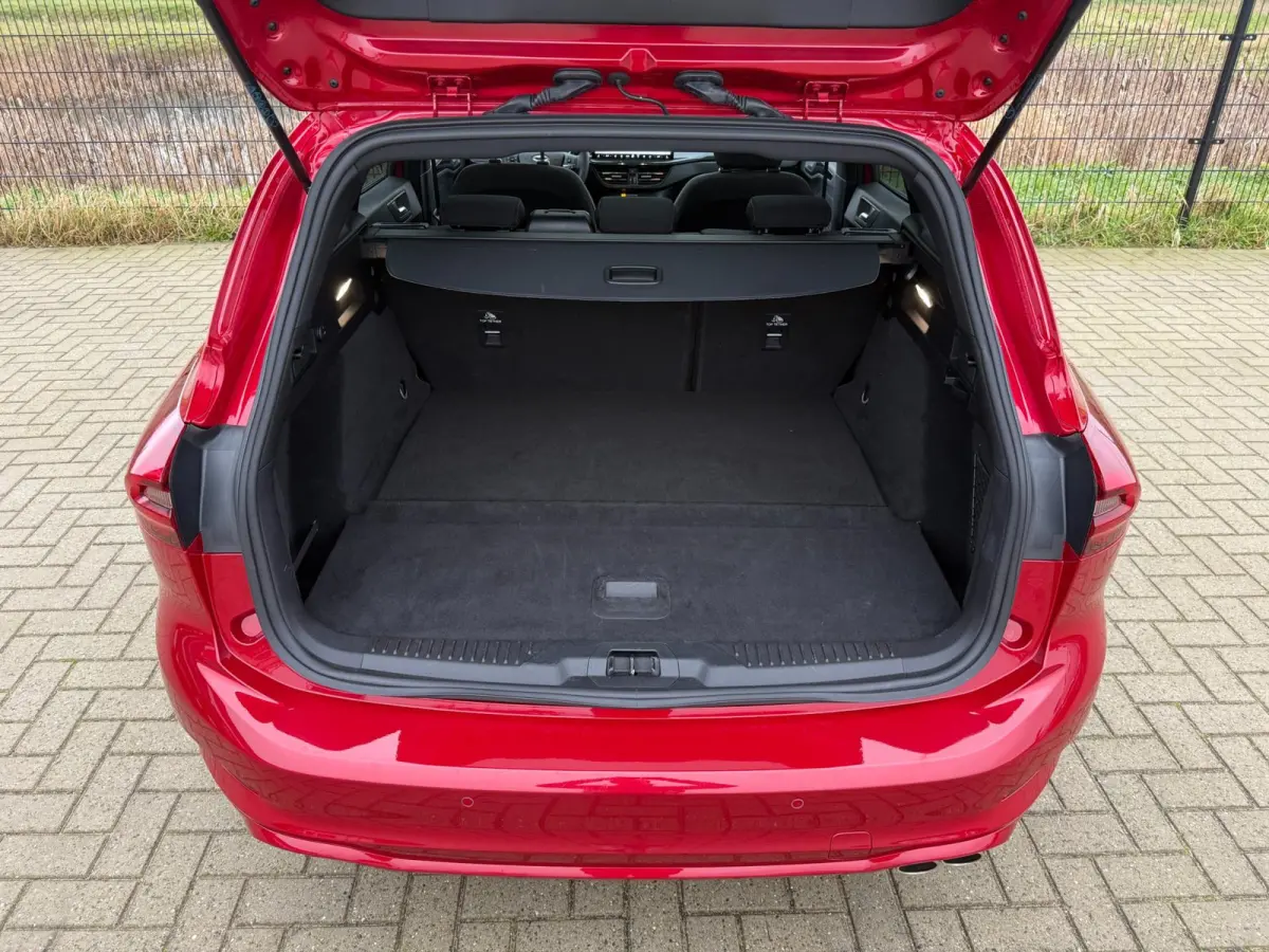 1.0 EcoBoost Hybrid ST Line X | PANO | 155PK | Camera | Blind Spot | Stuur/stoel verw.