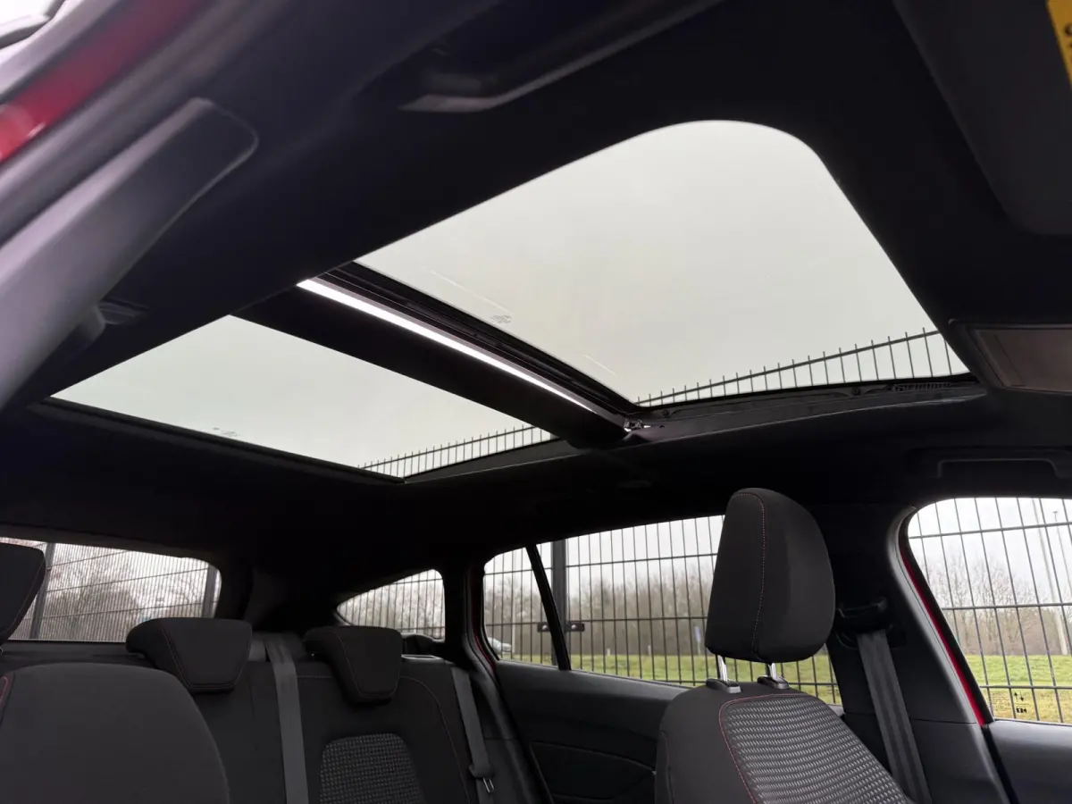 1.0 EcoBoost Hybrid ST Line X | PANO | 155PK | Camera | Blind Spot | Stuur/stoel verw.