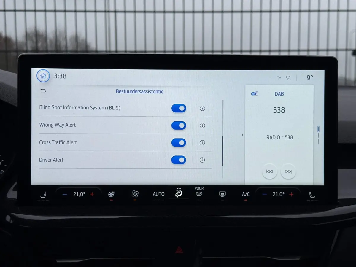 1.0 EcoBoost Hybrid ST Line X | PANO | 155PK | Camera | Blind Spot | Stuur/stoel verw.