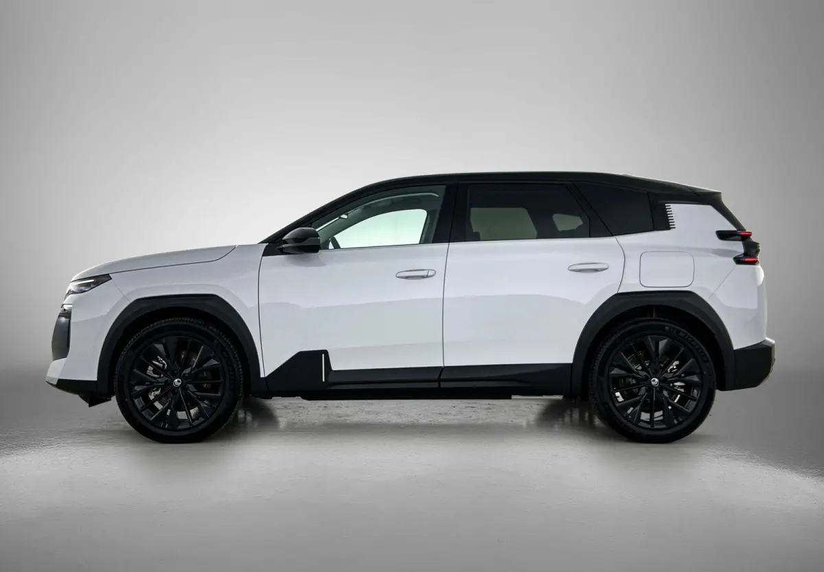 SUV Max Comfort Range 73 kWh 210pk | 517km WLTP Actieradius | Navigatie | 360° Camera | Handsfree achterklep | Adaptieve Cruise Control | Head-up display | Stoel elektrisch+geheugen+verwarm