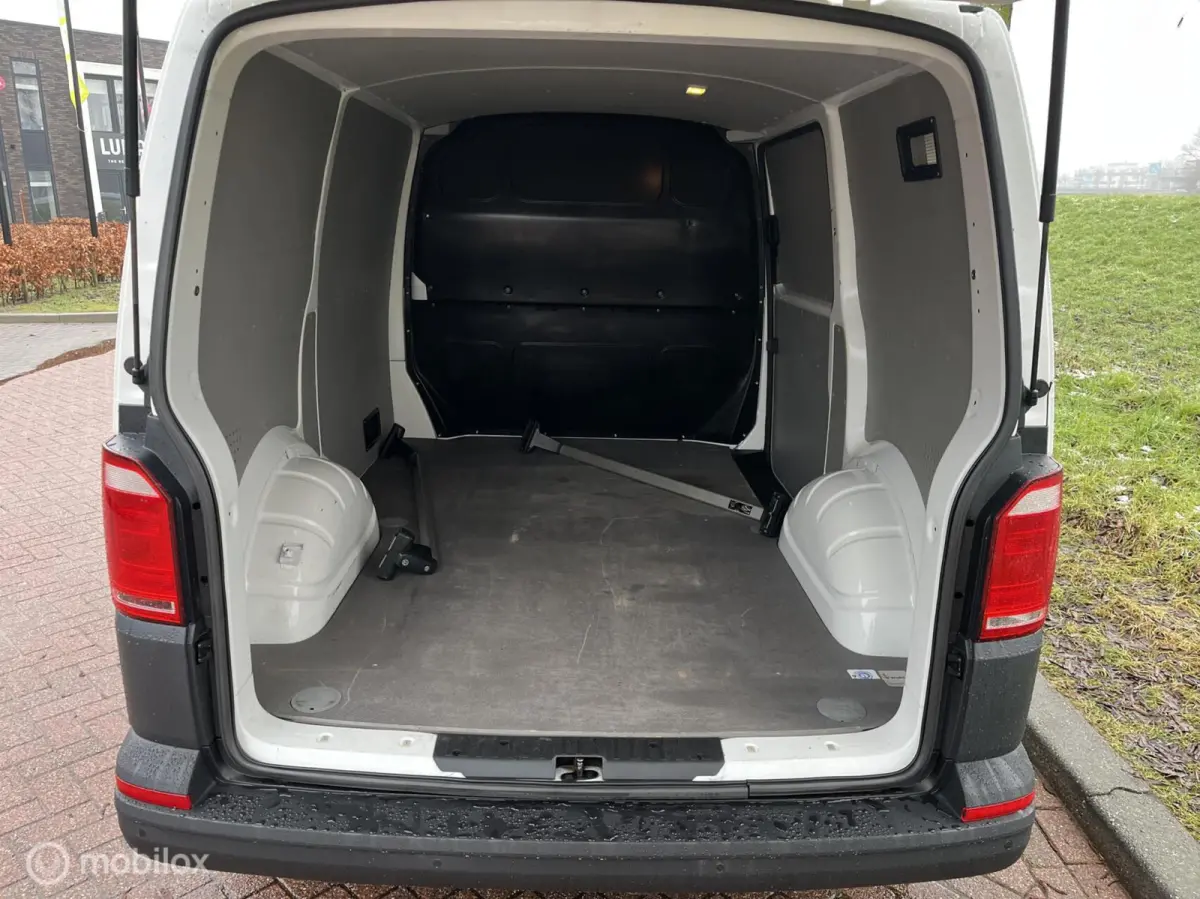 2.0 TSI benzine + Airco | Gesloten bestel