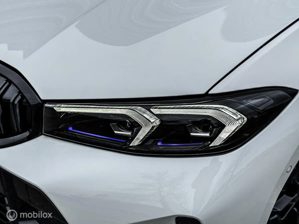 330e xDrive M Sport Pro |Kuipstoel|Pano|H&K