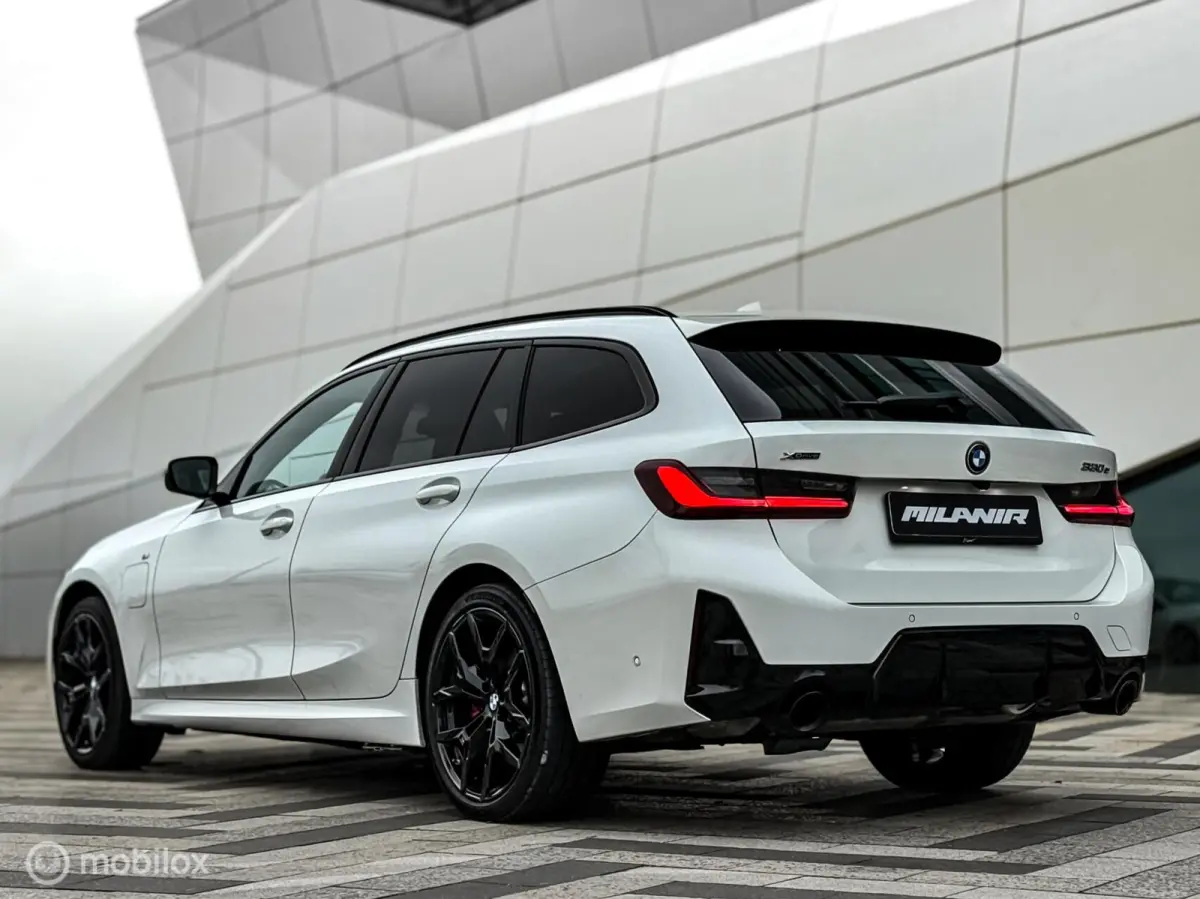330e xDrive M Sport Pro |Kuipstoel|Pano|H&K