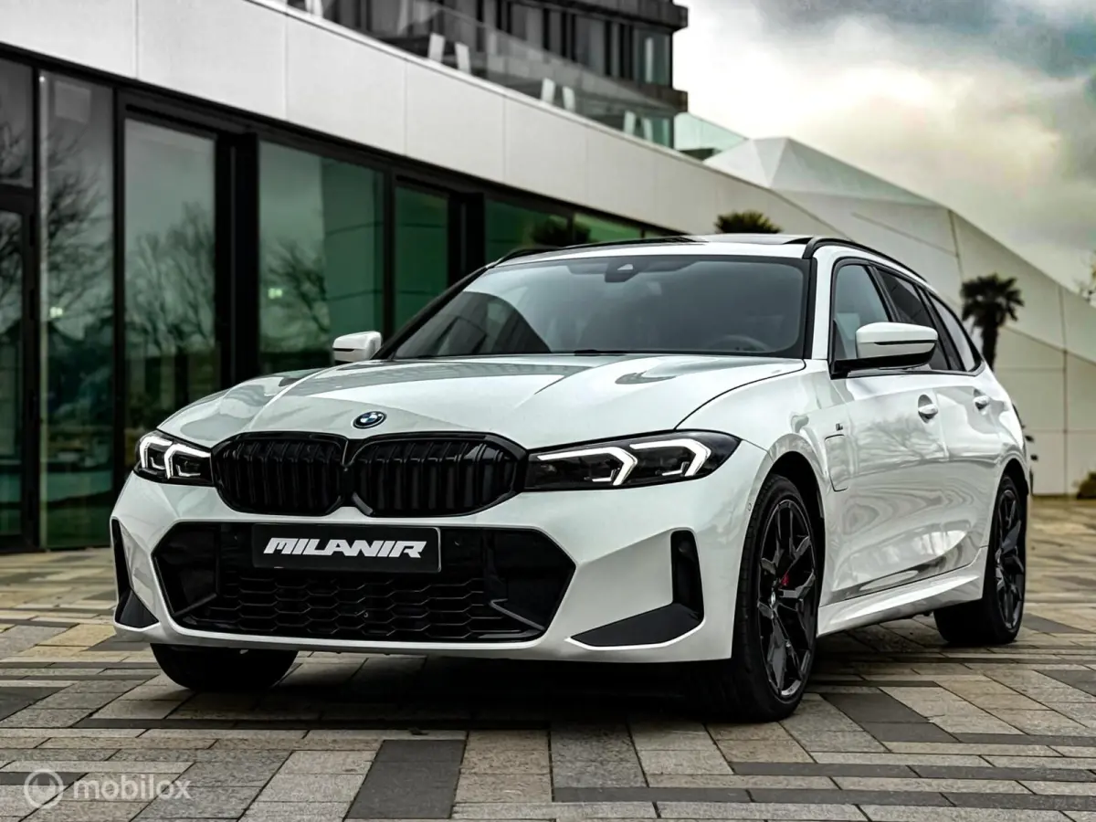 330e xDrive M Sport Pro |Kuipstoel|Pano|H&K
