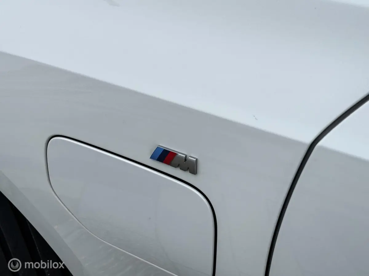 330e xDrive M Sport Pro |Kuipstoel|Pano|H&K