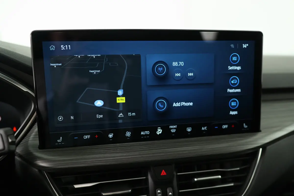 Plug-In Hybrid Active X | Black Pack | Elek. Trekhaak | Elek. Panoramadak | Winter Pack | Matrix Ford Led |