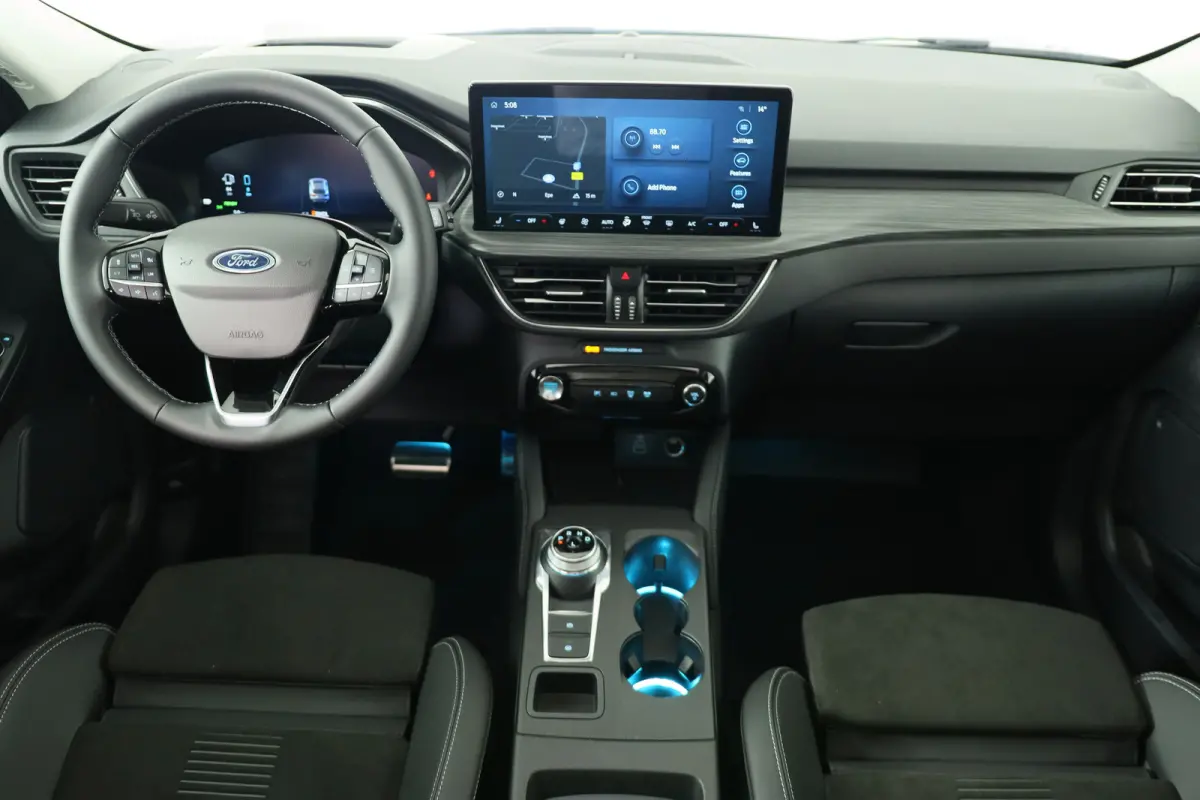 Plug-In Hybrid Active X | Black Pack | Elek. Trekhaak | Elek. Panoramadak | Winter Pack | Matrix Ford Led |