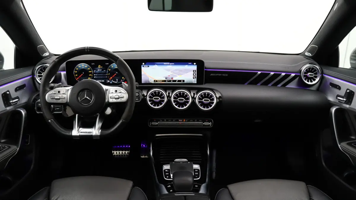 AMG 45 S 4MATIC+ | AMG Drivers Package | Burmester | Panoramadak | Trekhaak |