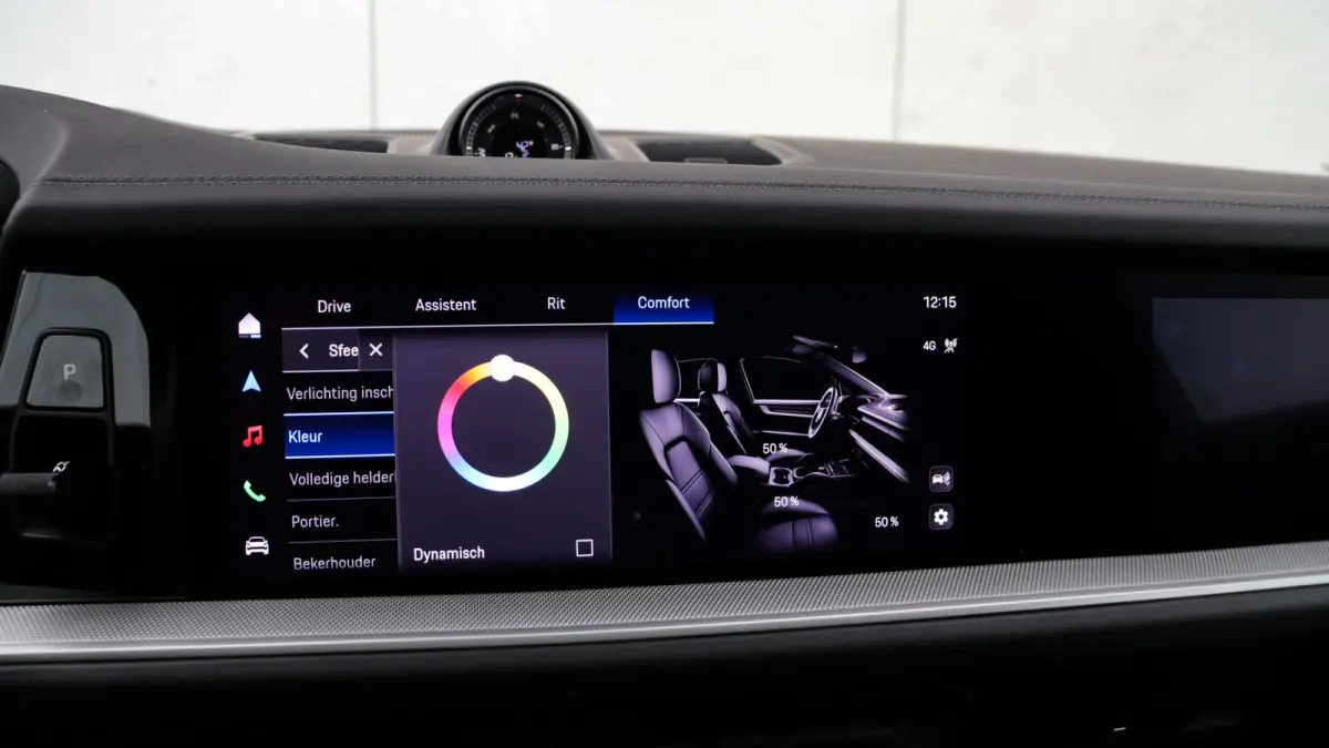 3.0 E-Hybrid SportDesign | Panoramadak | BOSE Sound | Soft-Close | Bijrijdersdisplay | Trekhaak