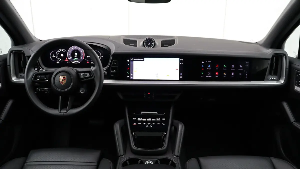 3.0 E-Hybrid SportDesign | Panoramadak | BOSE Sound | Soft-Close | Bijrijdersdisplay | Trekhaak