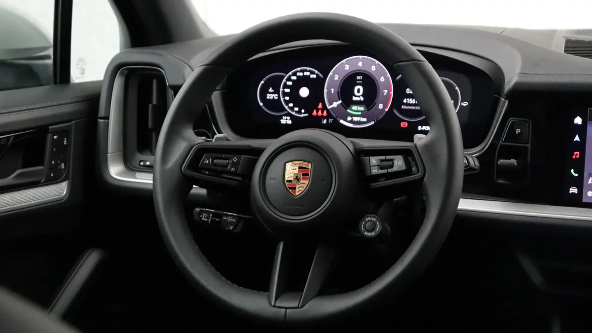 3.0 E-Hybrid SportDesign | Panoramadak | BOSE Sound | Soft-Close | Bijrijdersdisplay | Trekhaak